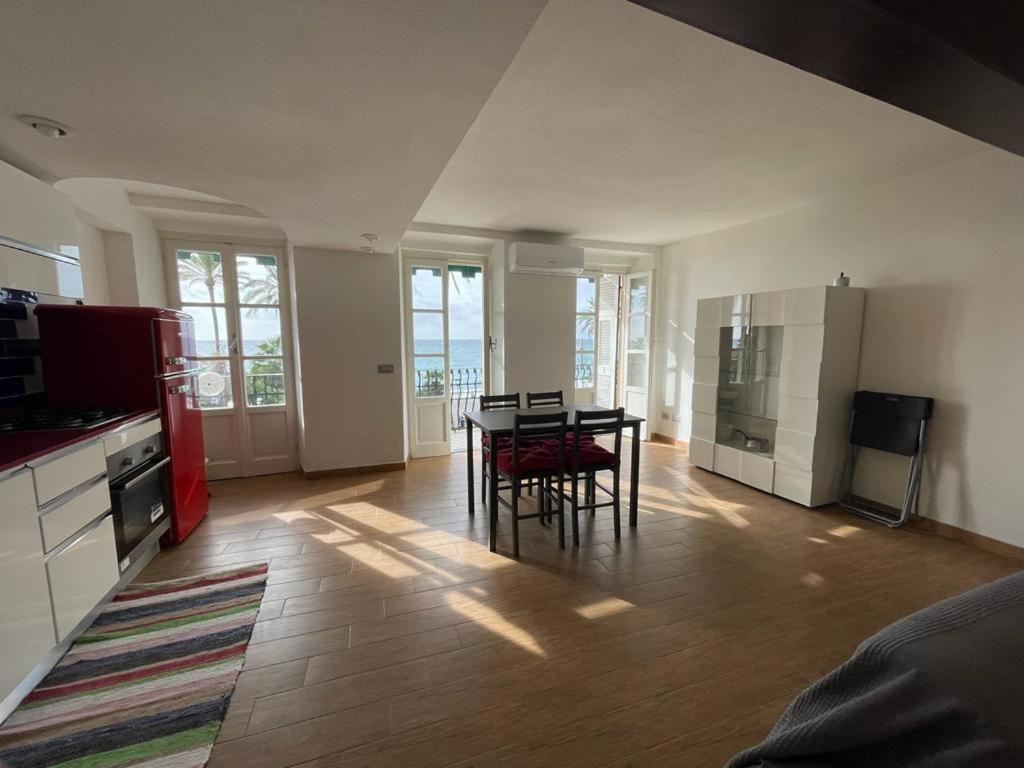 Apartament Nuovo Bilocale Frontemare Varazze Zewnętrze zdjęcie
